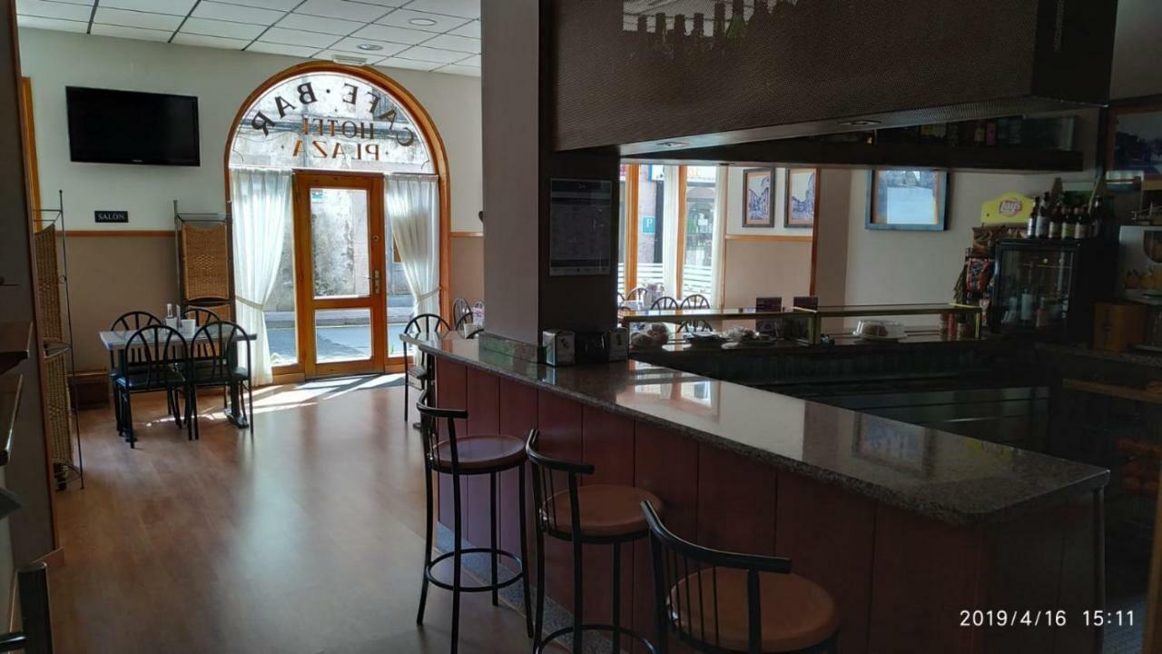 Hotel Plaza Кангас-де-Оніс Екстер'єр фото