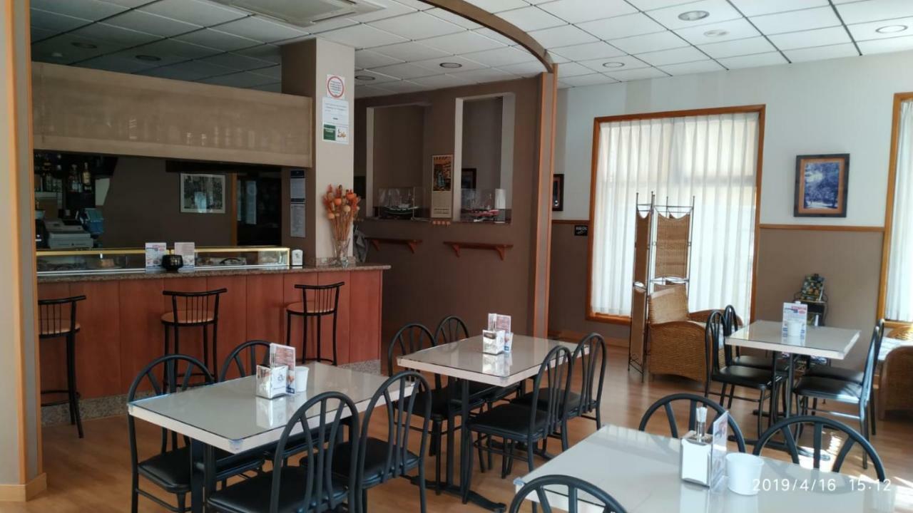 Hotel Plaza Кангас-де-Оніс Екстер'єр фото